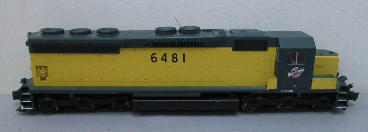 Aristo-Craft 22408 C&NW SD45 Diesel Locomotive