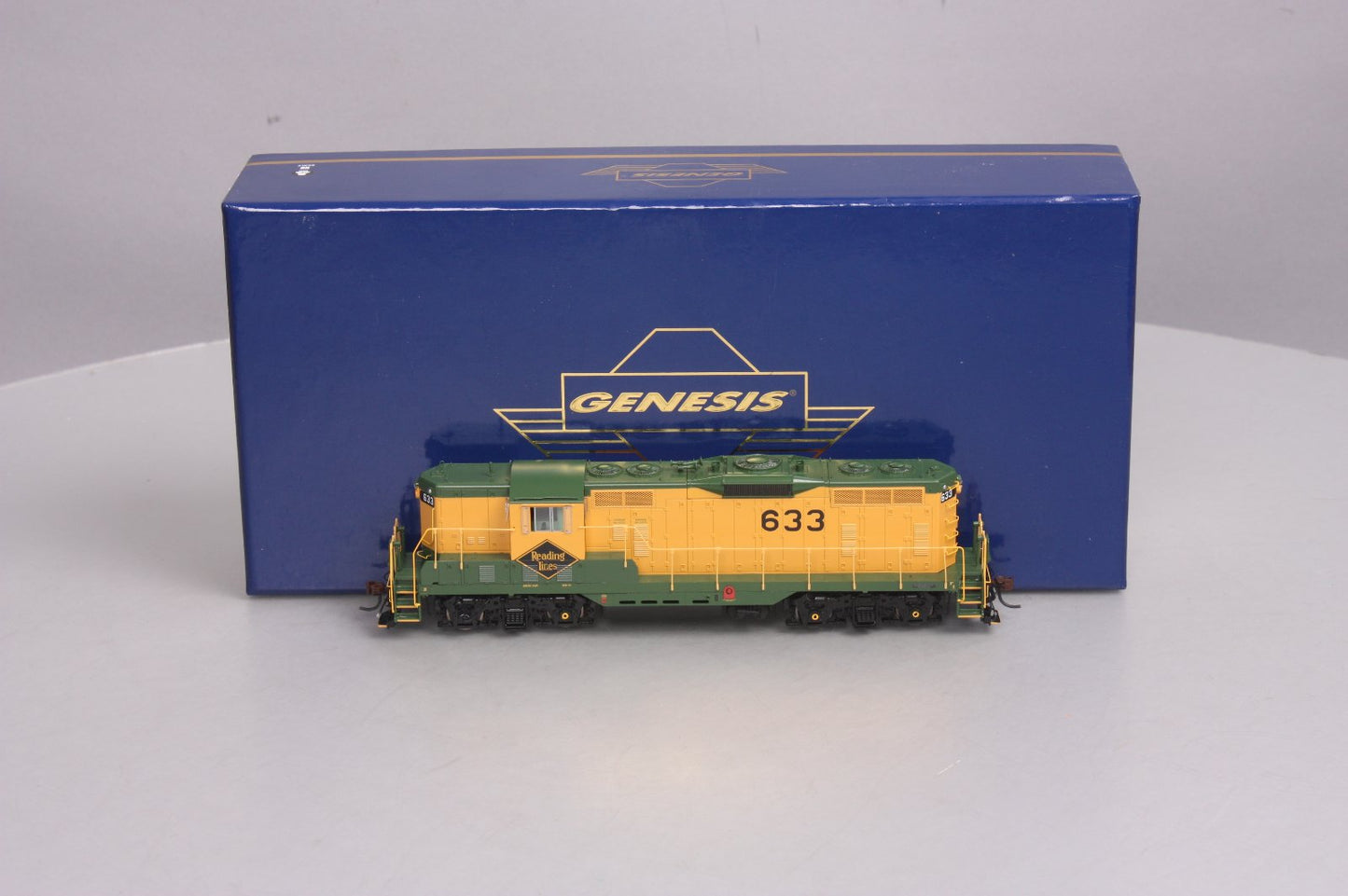Athearn G62533 HO Reading EMD GP7 #633
