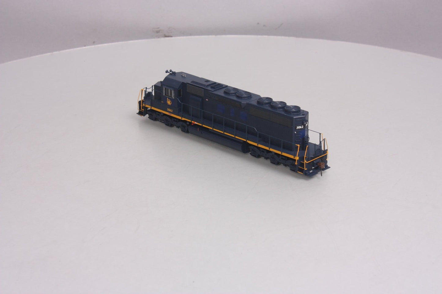 Athearn 98768 HO Central of New Jersey EMD SD40 Diesel Locomotive #3062