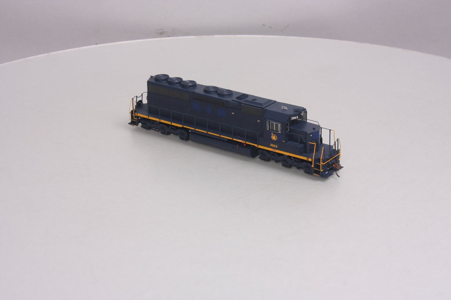 Athearn 98769 HO Central of New Jersey EMD SD40 Diesel Locomotive #3065
