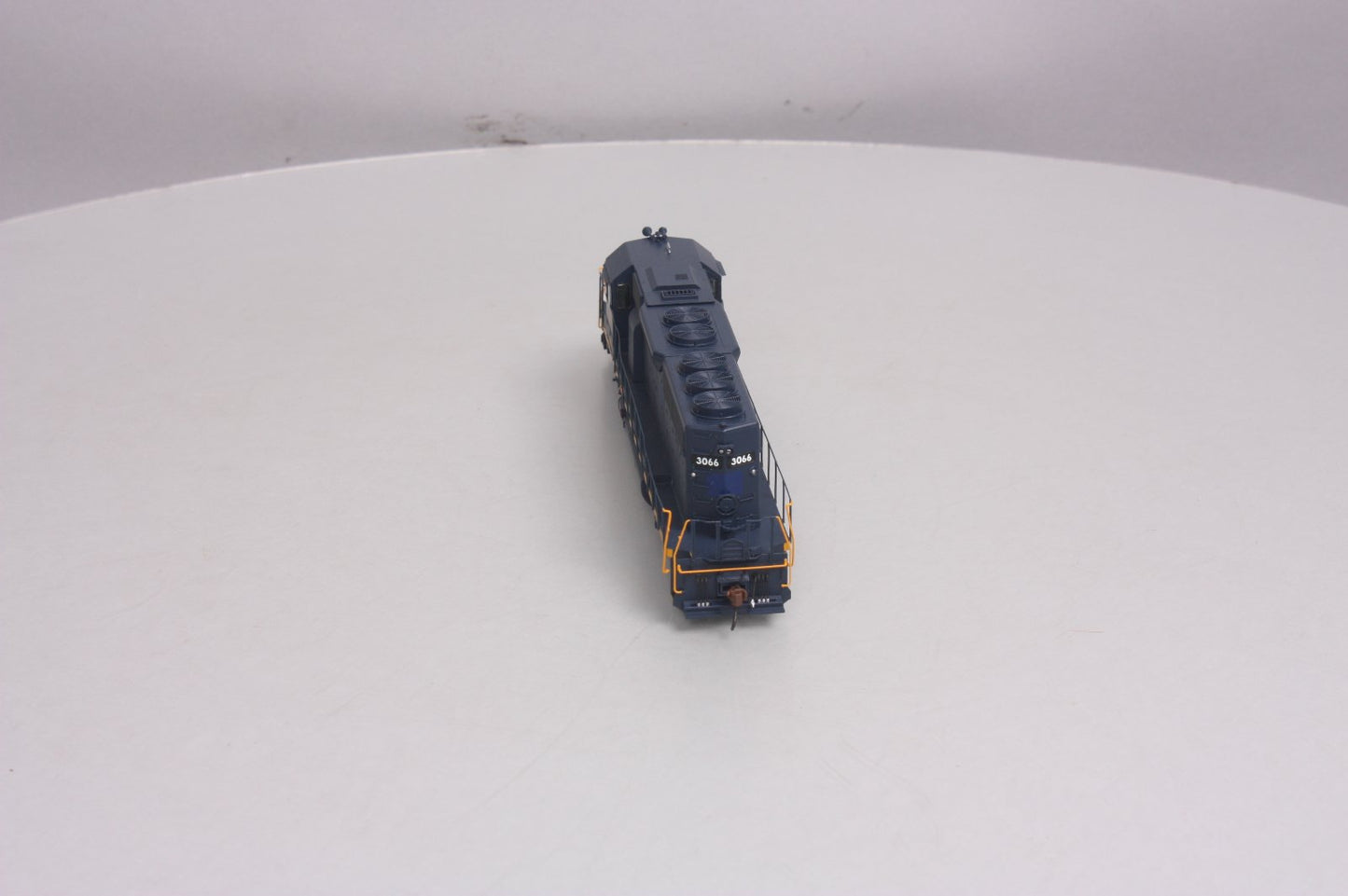 Athearn 98770 HO Central of New Jersey EMD SD40 Diesel Locomotive #3066