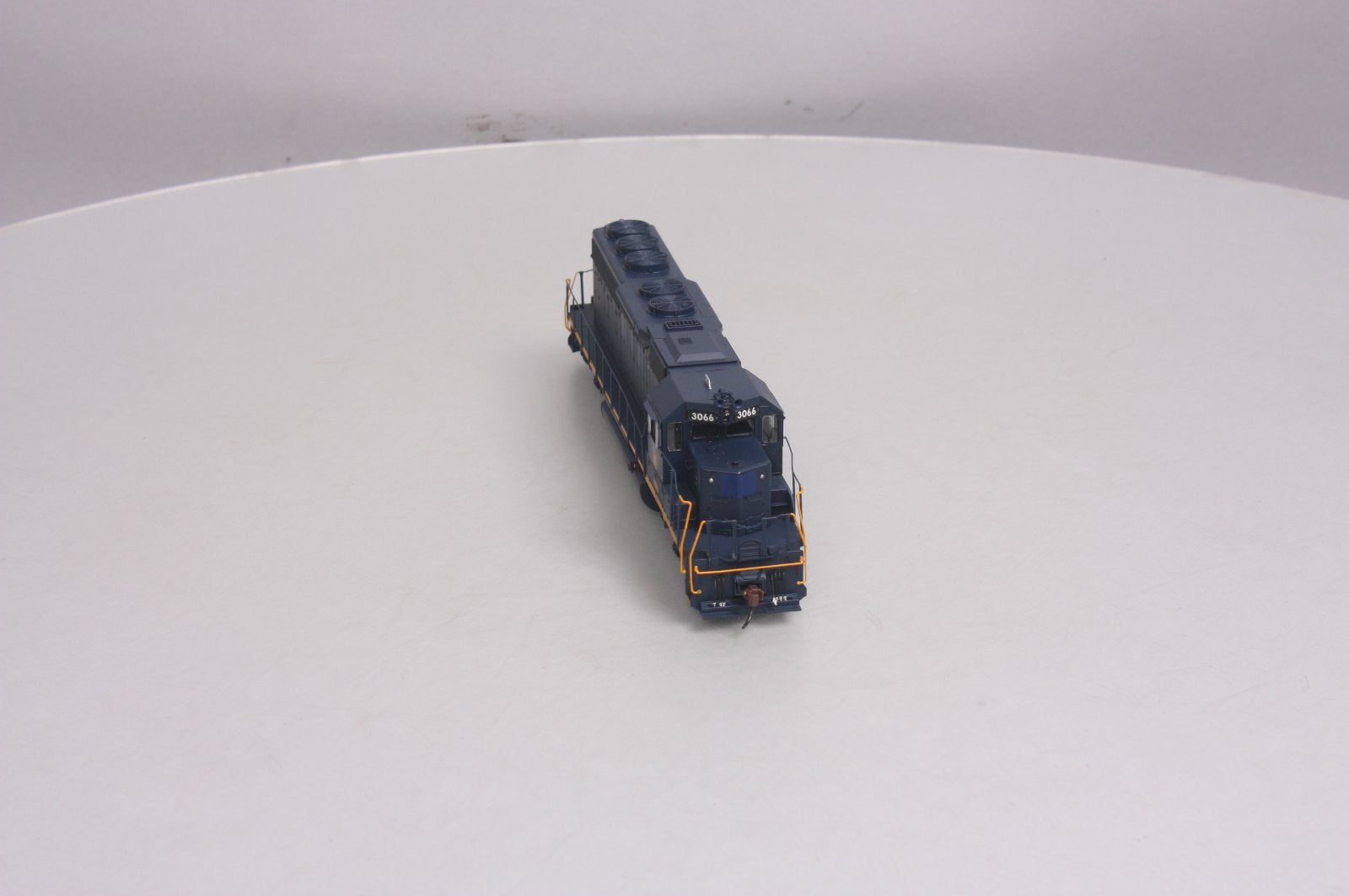 Athearn 98770 HO Central of New Jersey EMD SD40 Diesel Locomotive #3066
