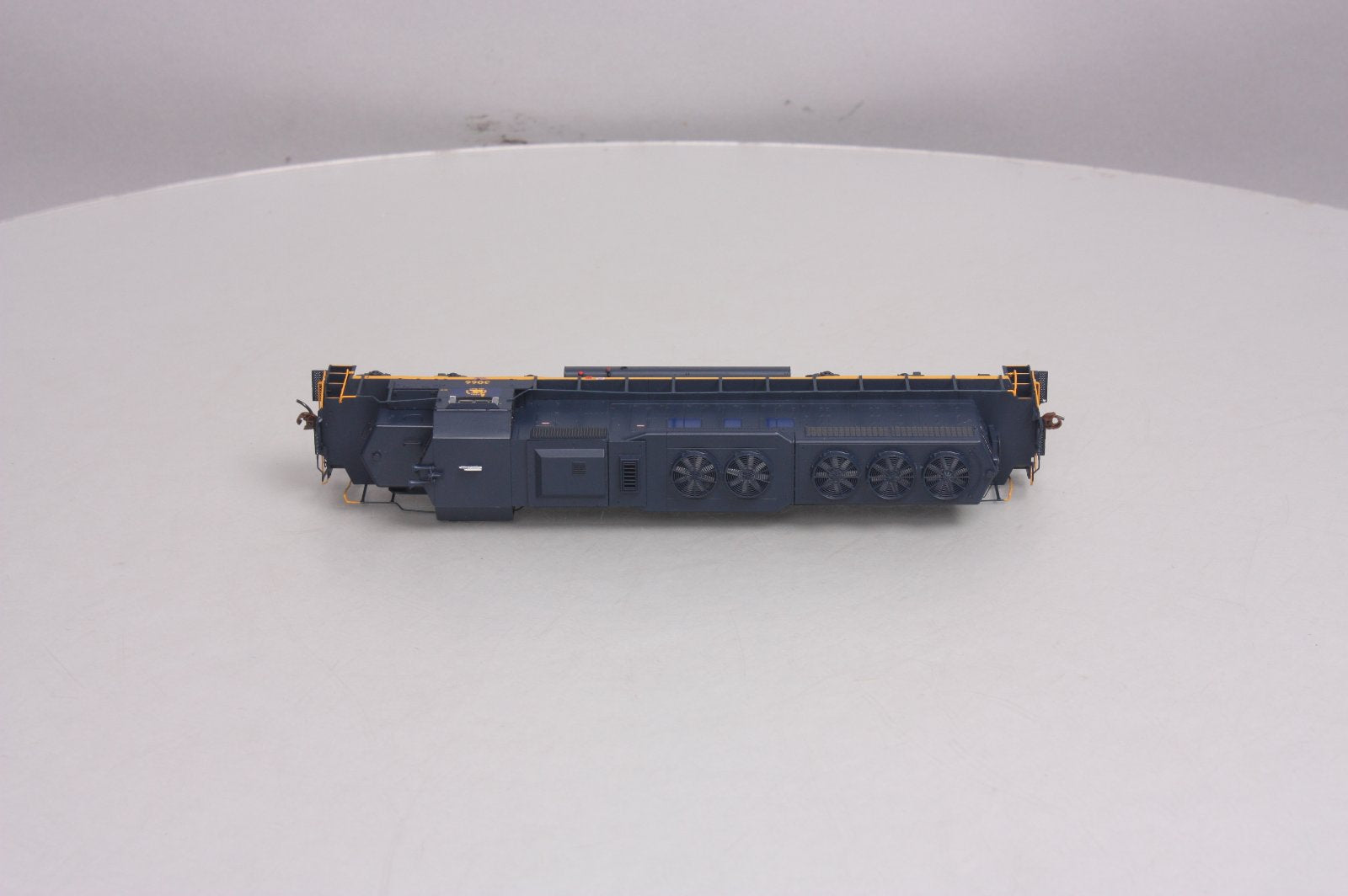 Athearn 98770 HO Central of New Jersey EMD SD40 Diesel Locomotive #3066