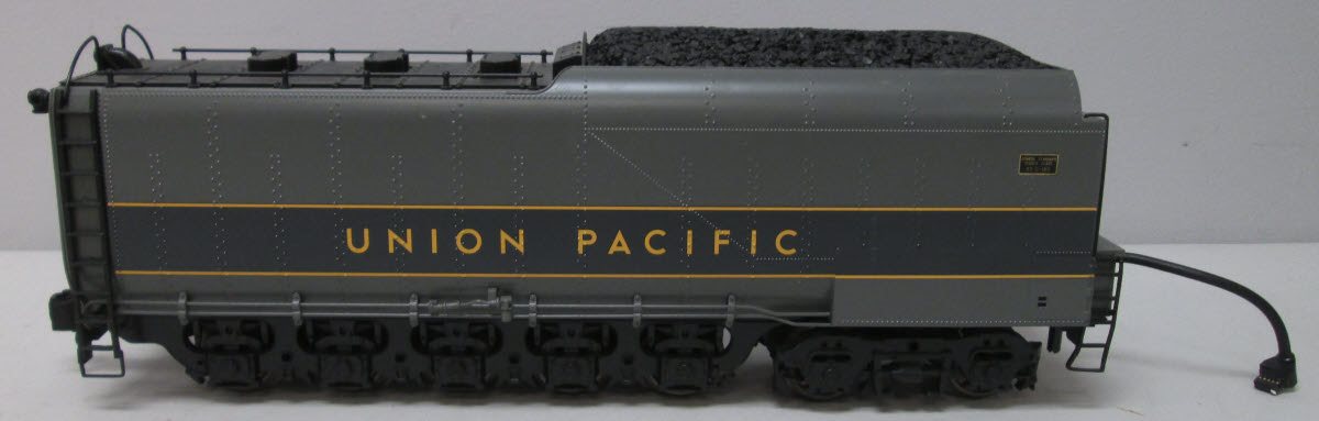 MTH 70-3016-1 G Scale Union Pacific 4-6-6-4 Challenger Steam Loco & Tender w PS2