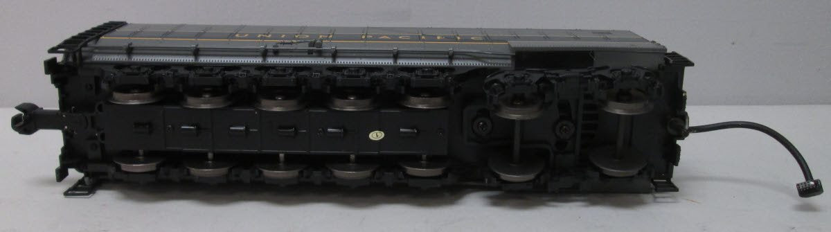 MTH 70-3016-1 G Scale Union Pacific 4-6-6-4 Challenger Steam Loco & Tender w PS2