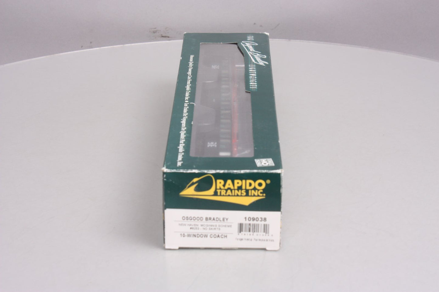 Rapido Trains 109038 HO New Haven PS Osgood-Bradley 10-Window Coach #8253