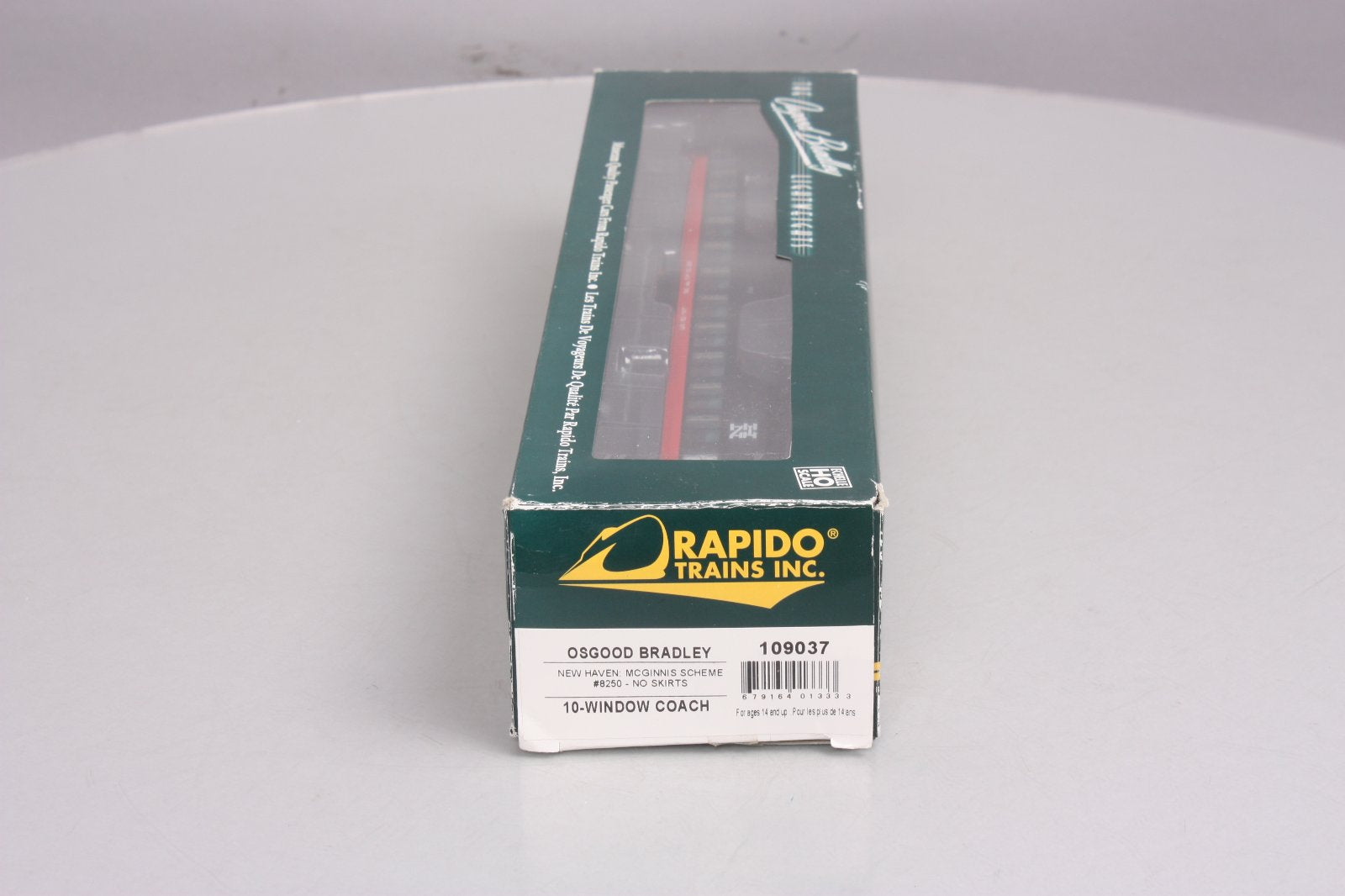 Rapido Trains 109037 HO New Haven PS Osgood-Bradley 10-Window Coach #8251