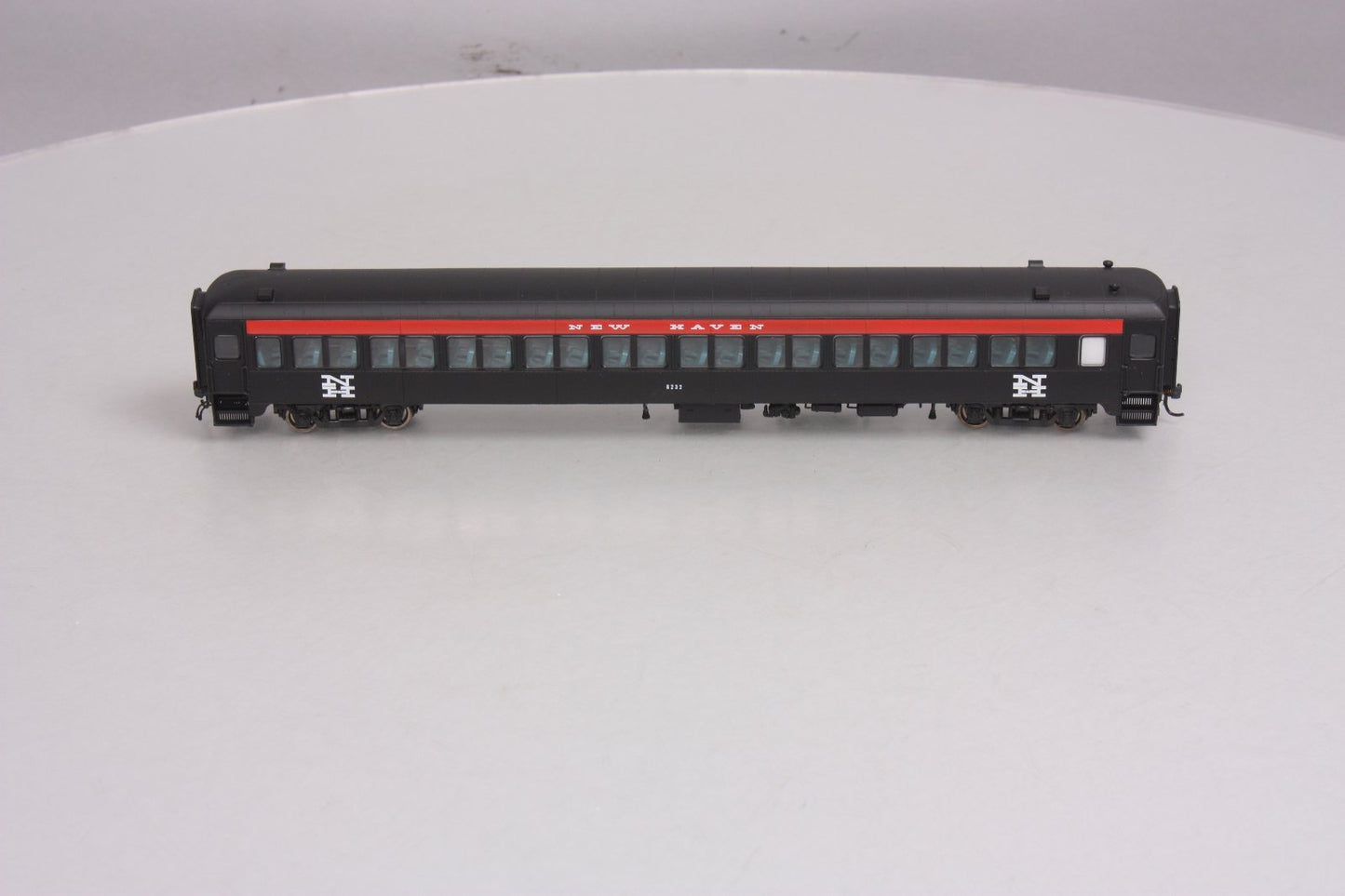 Rapido Trains 109034 HO New Haven PS Osgood-Bradley 10-Window Coach #8232