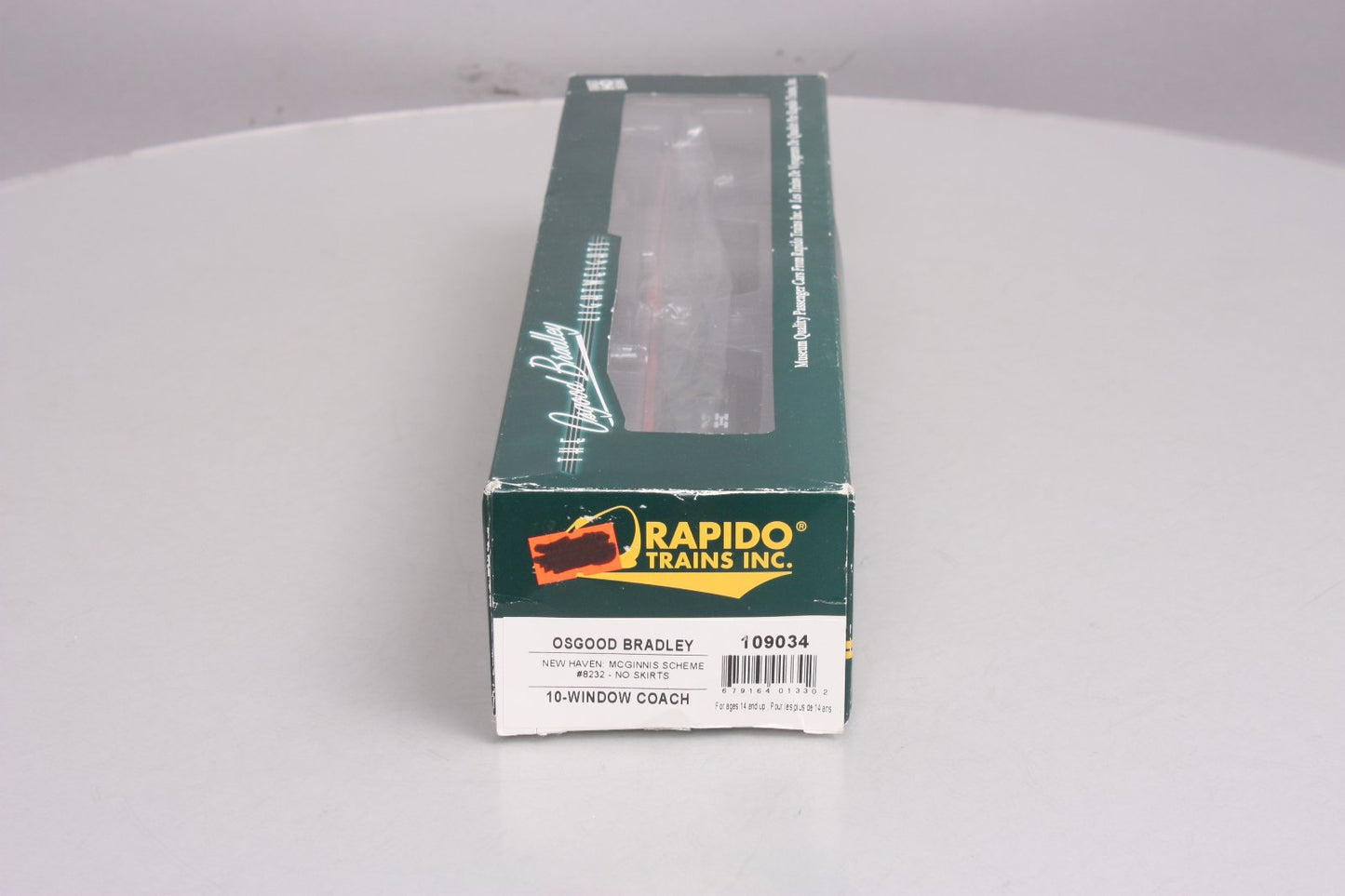 Rapido Trains 109034 HO New Haven PS Osgood-Bradley 10-Window Coach #8232