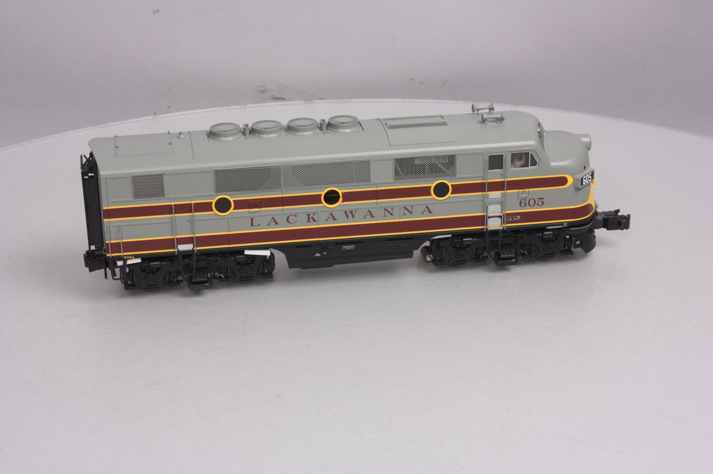 Atlas 1608-1 O Erie Lackawanna F2/F3 Diesel Locomotive w/ TMCC #605 - 3-Rail