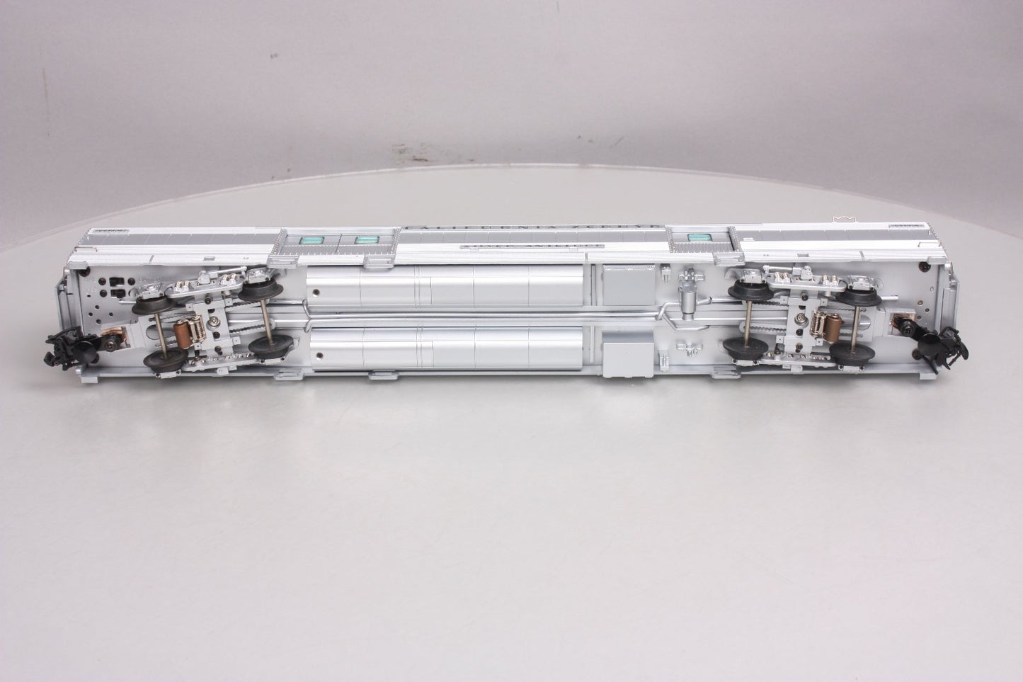 Atlas 30070021 D&RGW California Zephyr Silver Antelope Baggage Car #1100 [3rail]
