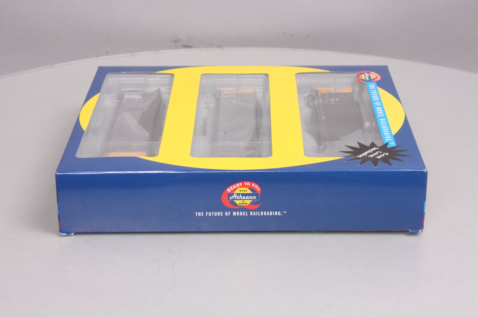 Athearn 97544 HO Union Pacific Bathtub Gondola w/Coal Load RTR #1 (3)