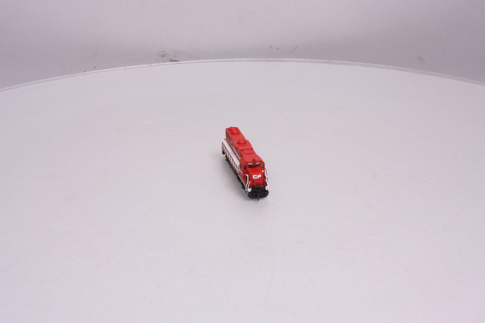 Atlas 40000629 Canadian Pacific EMD GP38-2 #4510 w/DCC