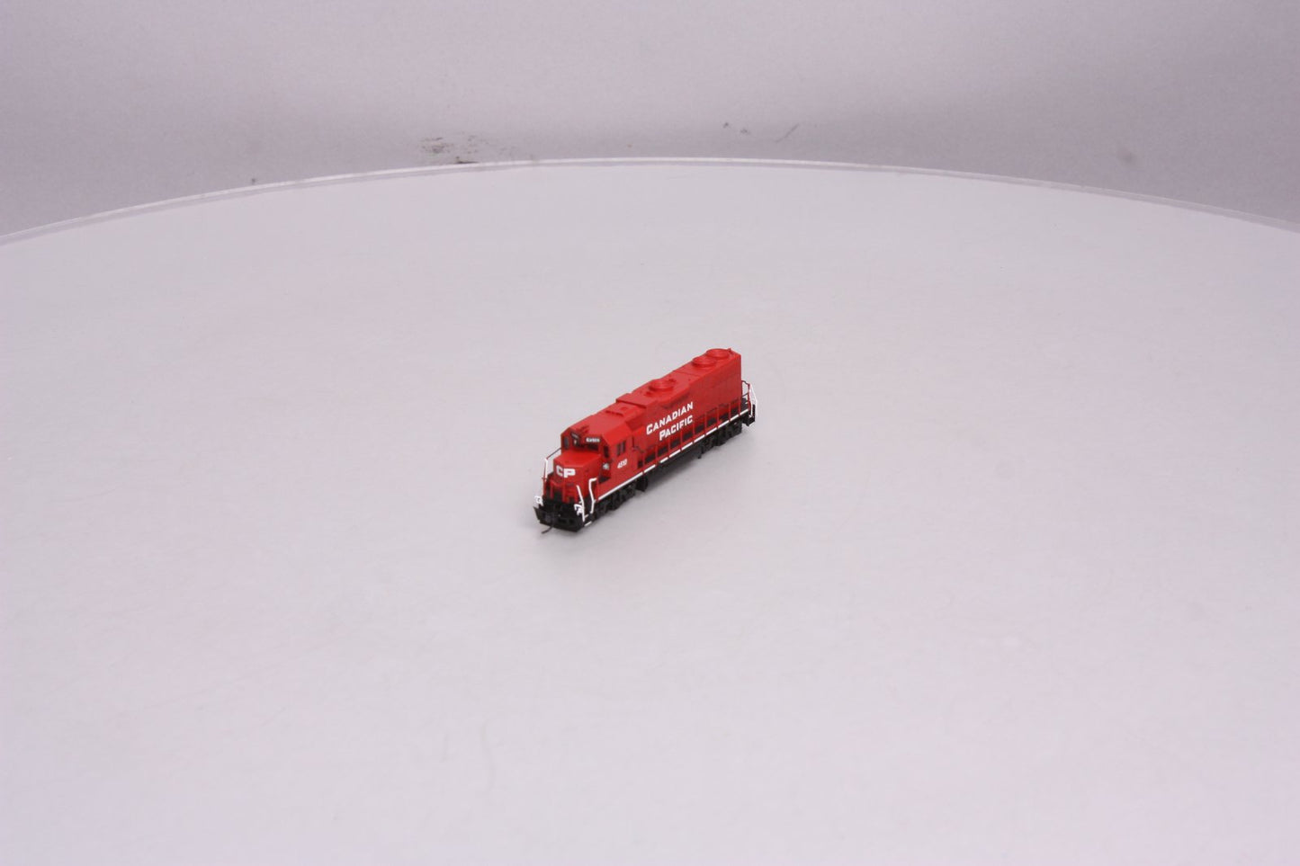 Atlas 40000629 Canadian Pacific EMD GP38-2 #4510 w/DCC