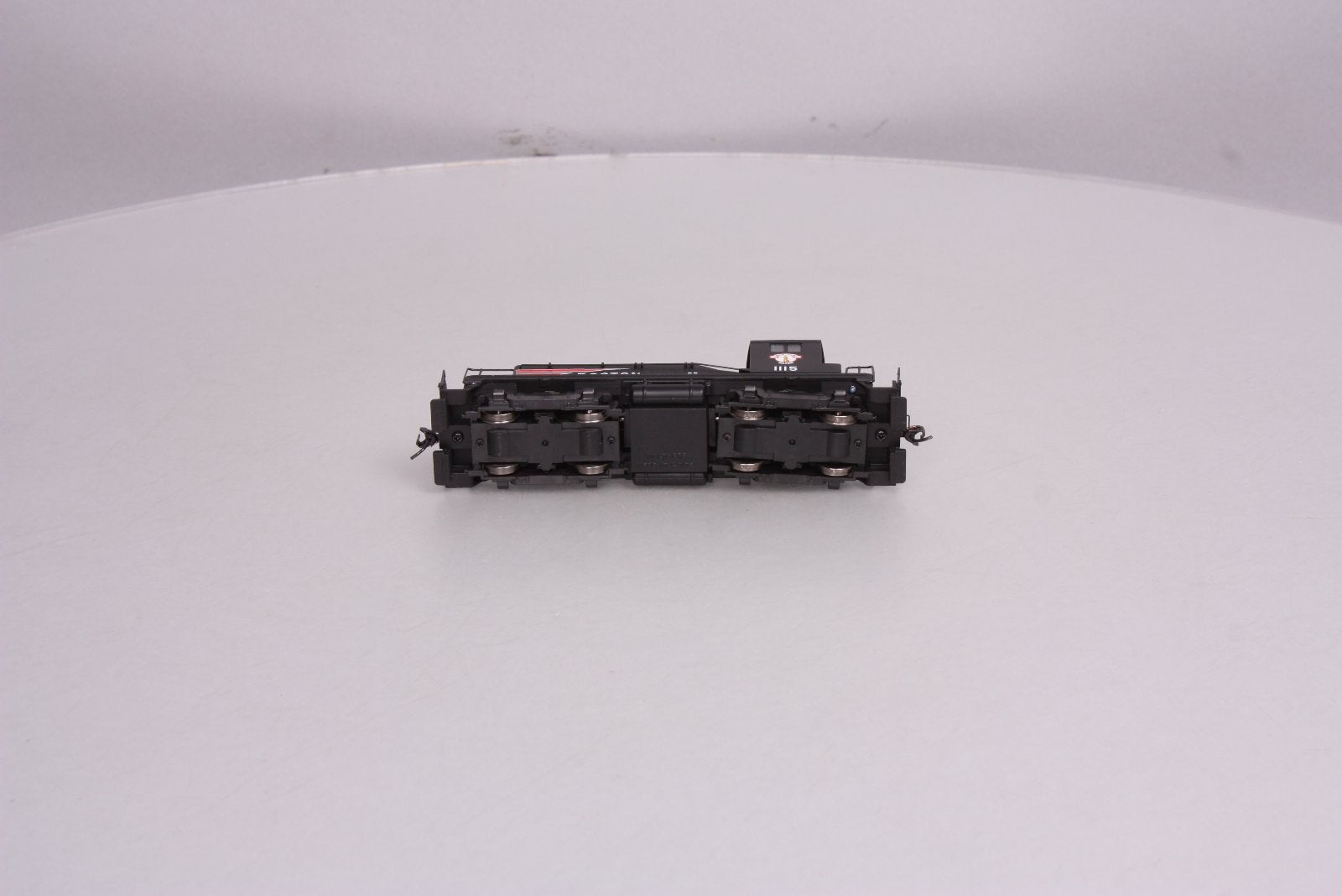 Walthers 910-9201 HO Scale Boston & Maine EMD SW1 Diesel Locomotive #1115