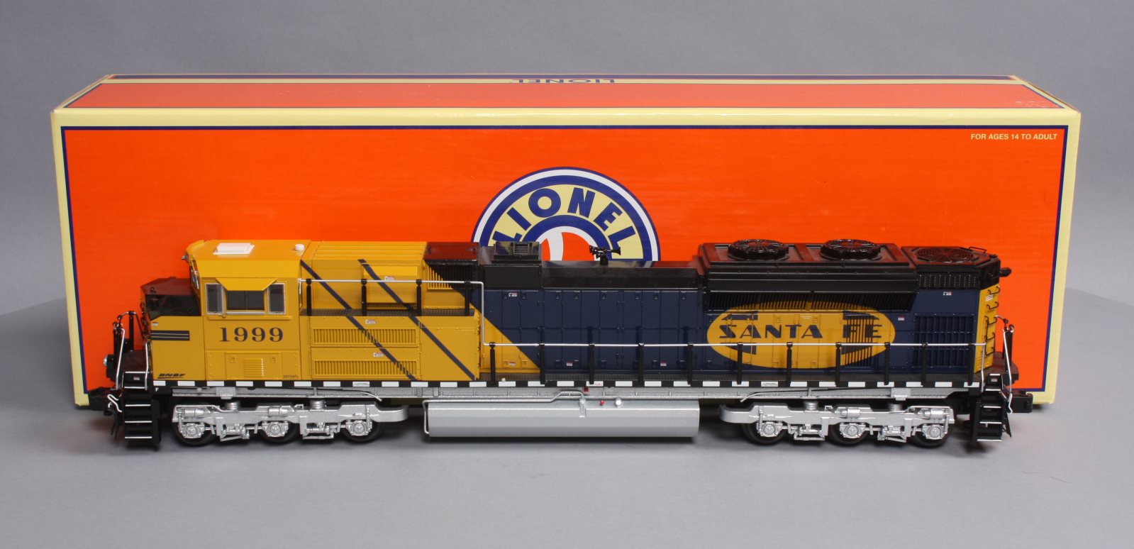 Lionel 6-38737 Santa Fe BNSF Heritage Non-Powered SD70ACe Diesel Loco #1999