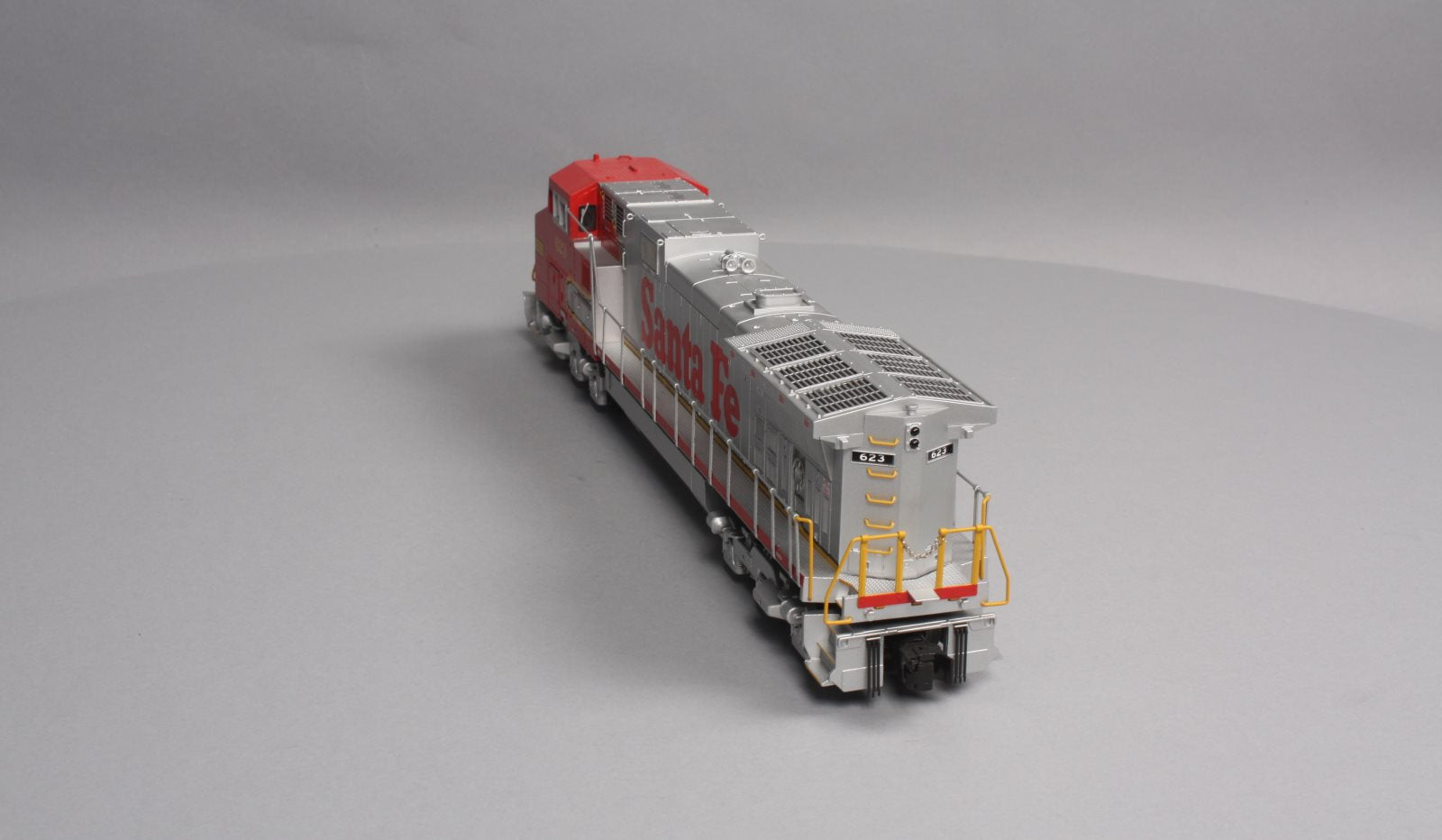Lionel 6-39566 Santa Fe Legacy Dash 9-44CW Diesel Locomotive #623