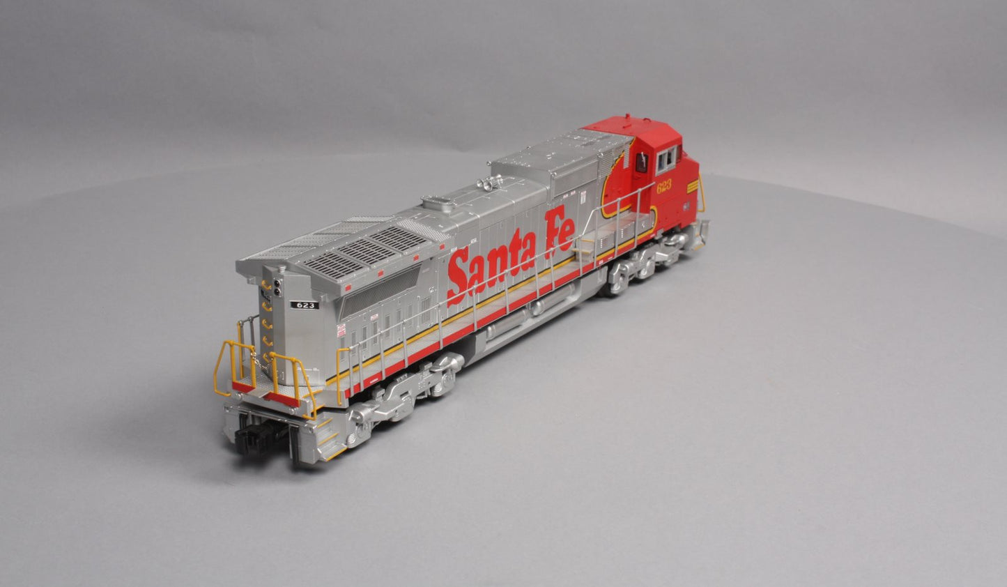 Lionel 6-39566 Santa Fe Legacy Dash 9-44CW Diesel Locomotive #623