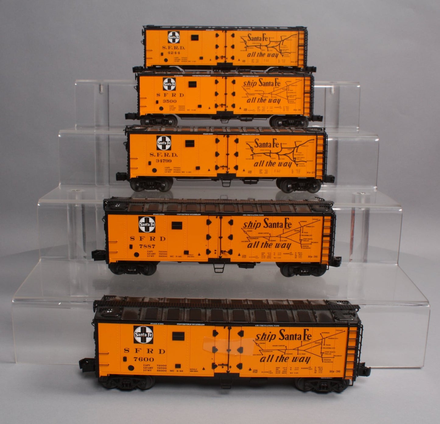 Lionel 6-17741 Santa Fe Steel Sided Billboard Reefer Cars (Set of 5)