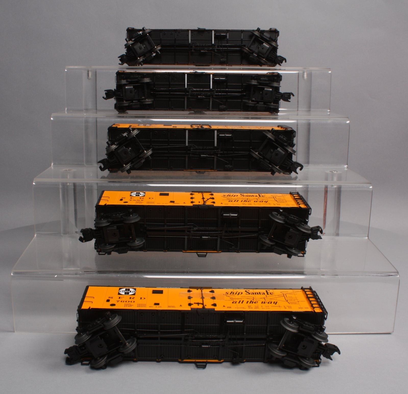 Lionel 6-17741 Santa Fe Steel Sided Billboard Reefer Cars (Set of 5)