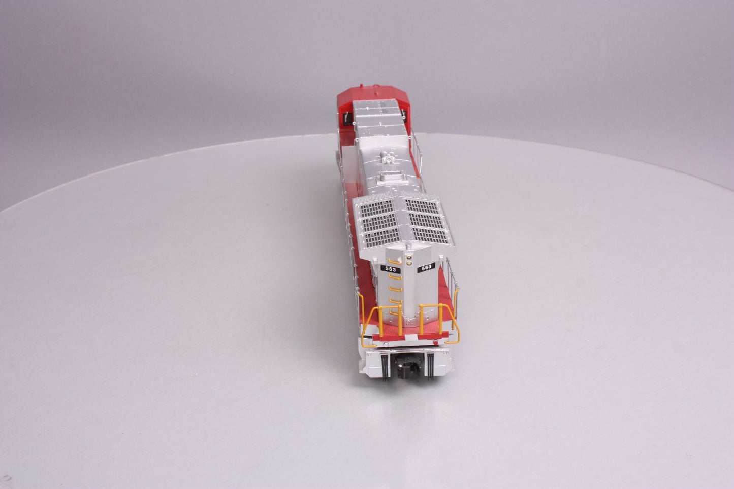 Lionel 6-28270 O ATSF GE Dash 8-40BW (Non-Powered) Diesel Locomotive #563