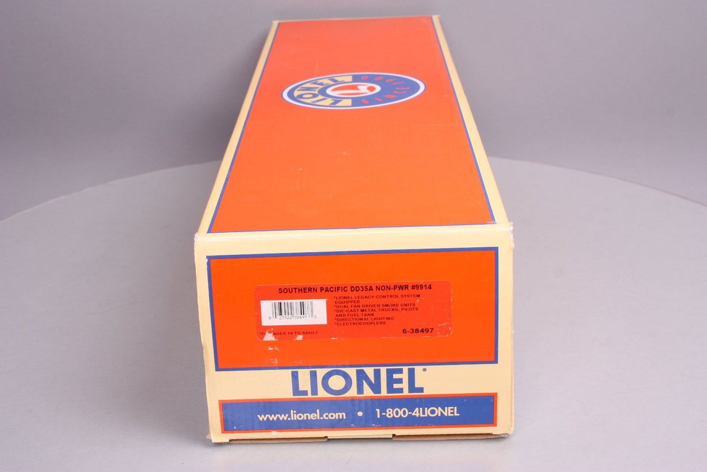 Lionel 6-38497 Southern Pacific Non-Powered DD-35 Diesel Locomotive #9914