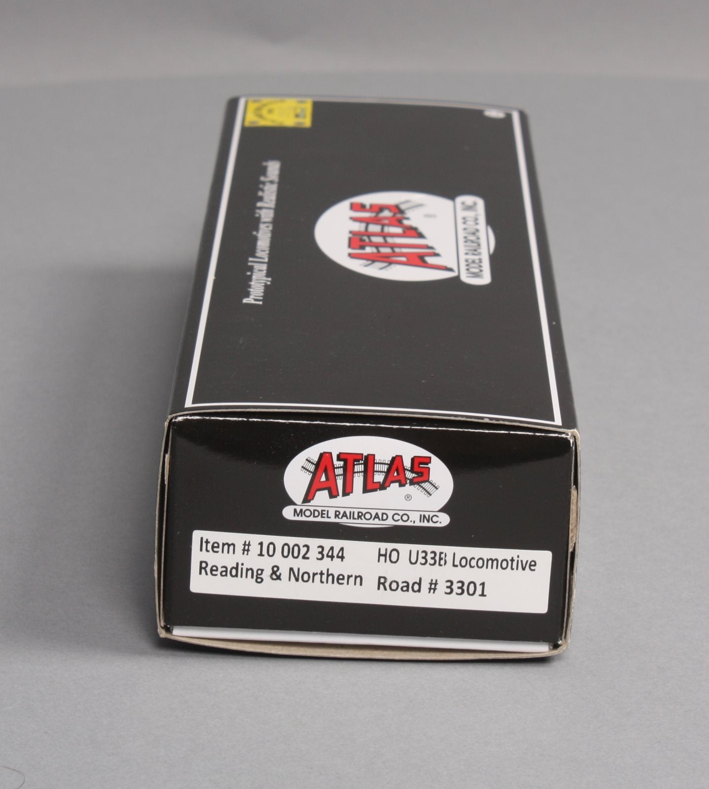 Atlas 10002344 HO Reading & Northern Gold U33B Locomotive #3301
