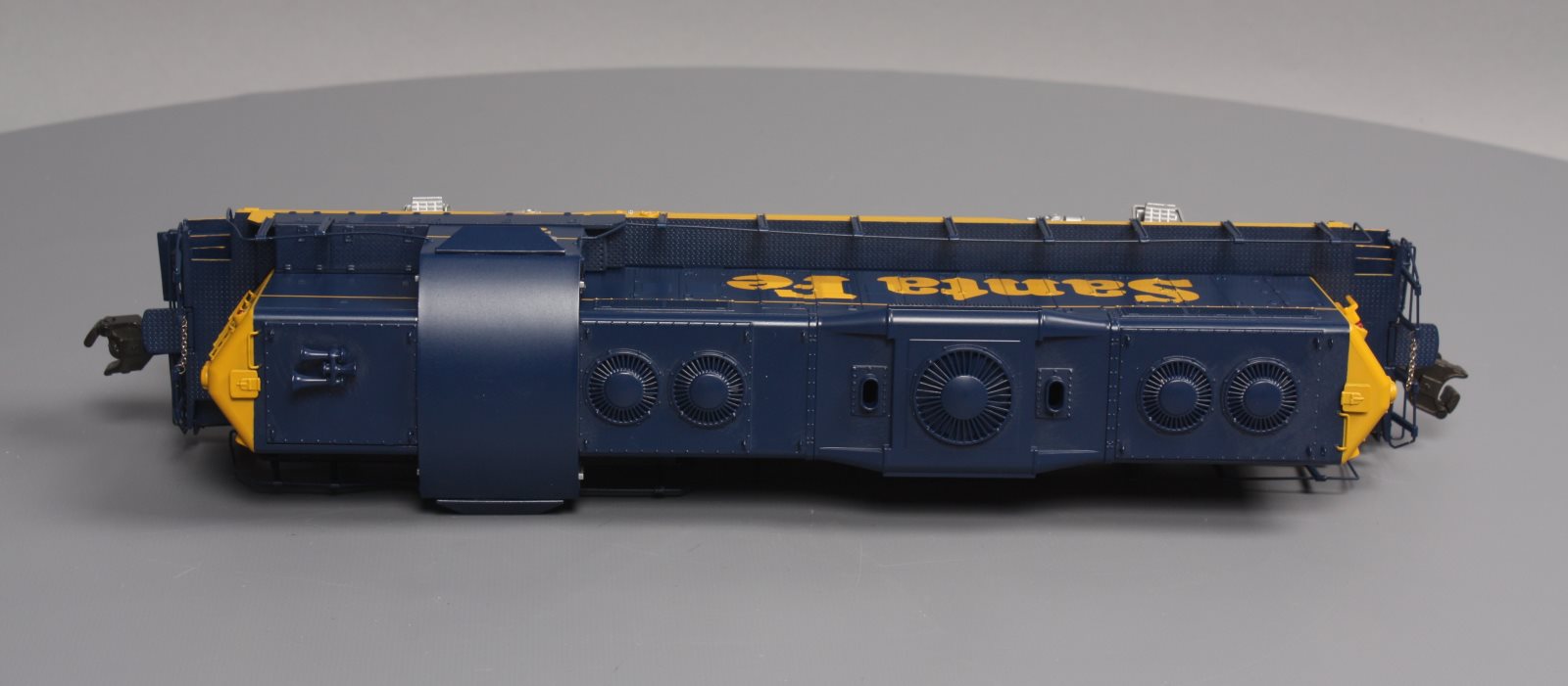 Lionel 6-38579 Santa Fe Dummy GP9 Diesel Locomotive #744