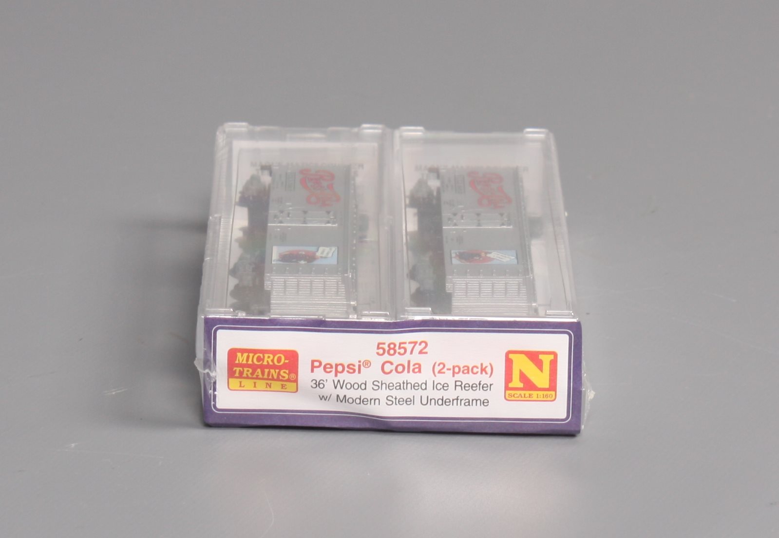 Micro-Trains 05800572 N Pepsi-Cola 36' Wood Sheathed Ice Reefers (Set of 2)