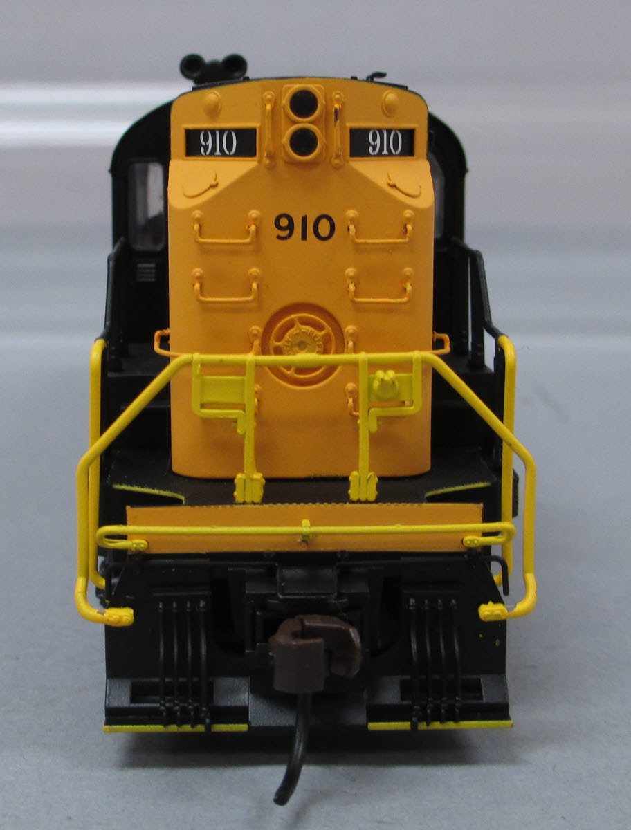 Atlas 20001235 HO Scale Northern Pacific RS-11 Diesel Locomotive #910