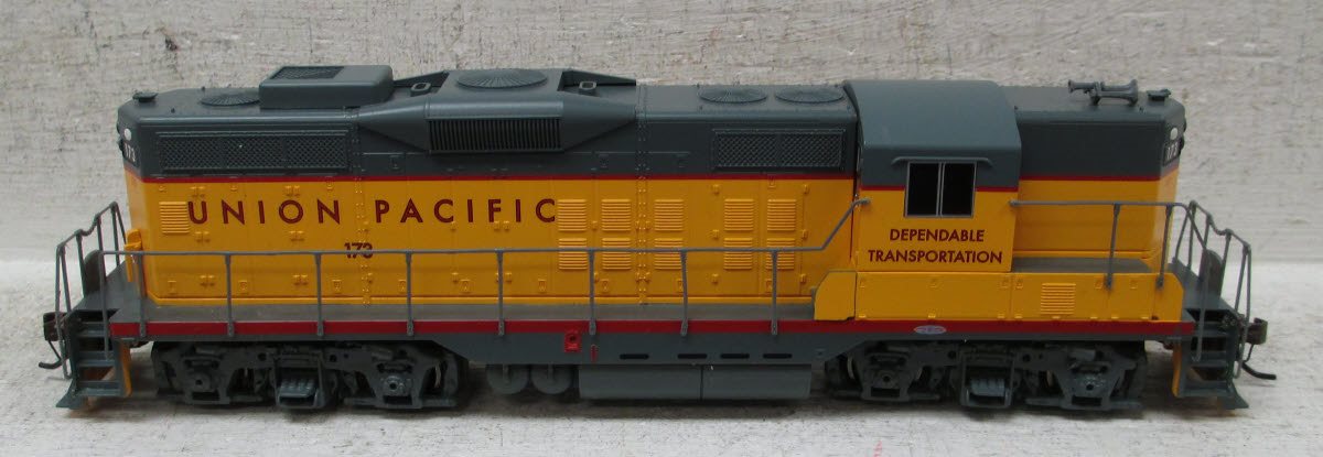 Bachmann 62801 HO Scale Union Pacific GP9 Diesel Locomotive w/DCC #173
