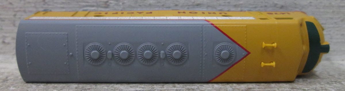 Micro-Trains 98001010 Z Scale UP Powered F-7 A Unit Diesel #1478