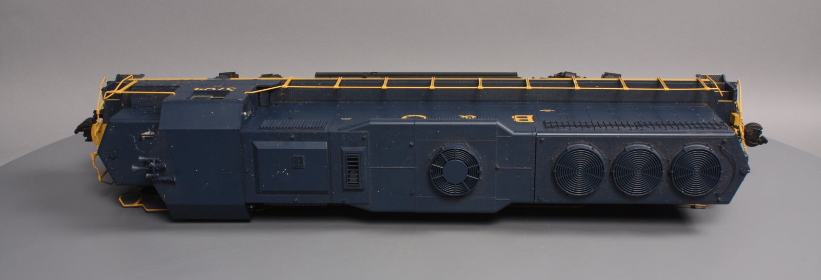 ARISTO CRAFT TRAINS 31811 G SCALE SANTA FE HEAVYWEIGHT