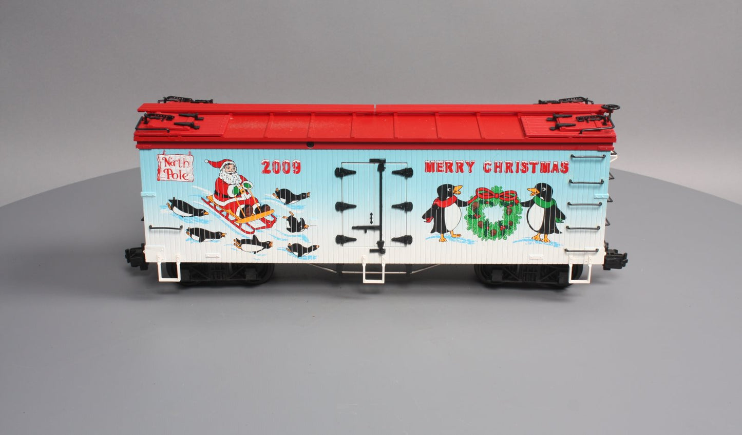 USA Trains 13027 G 2009 Christmas Reefer Car w/Plastic Wheels