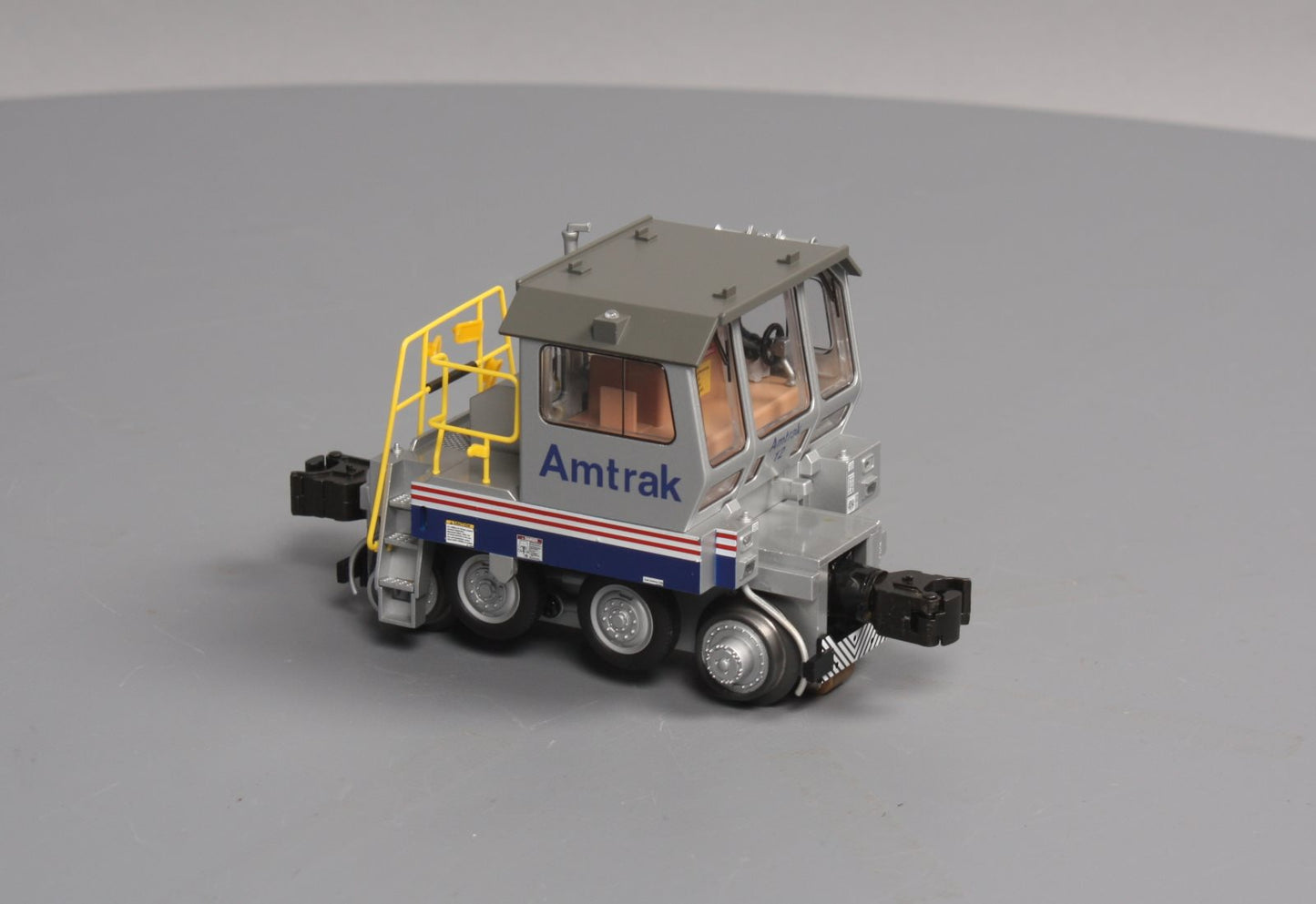 Lionel 6-28468 Amtrak 4850TM Trackmobile