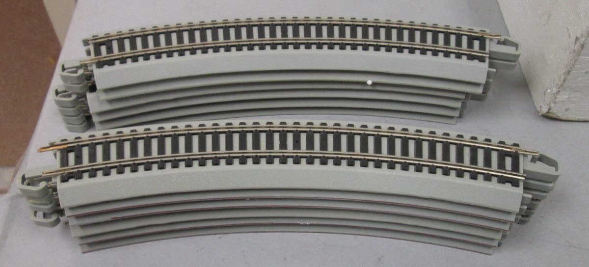 Bachmann 00640 HO Scale John Bull Historic Steam Passenger Train Set