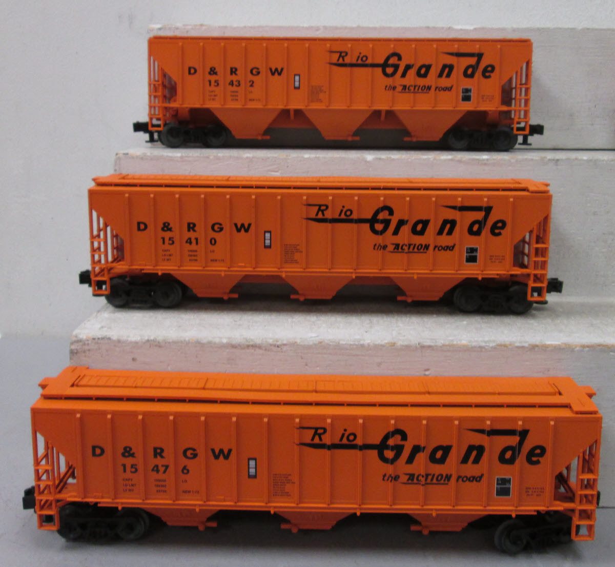 Lionel 3-16150 O LionScale D&RGW PS-2CD Covered Hopper 6 Pack