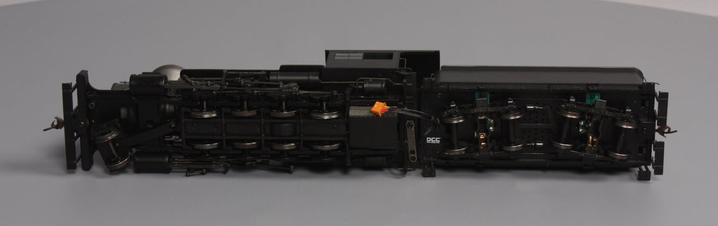 Bachmann 25999 On30 Painted & Unlettered 2-8-0 Steam Locomotive w/DCC