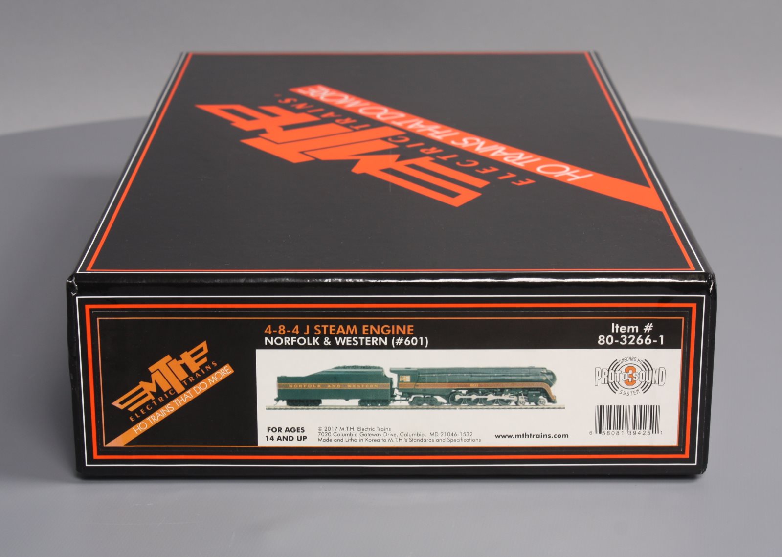 MTH 80-3266-1 HO Norfolk & Western 4-8-4 J Steam Locomotive #601