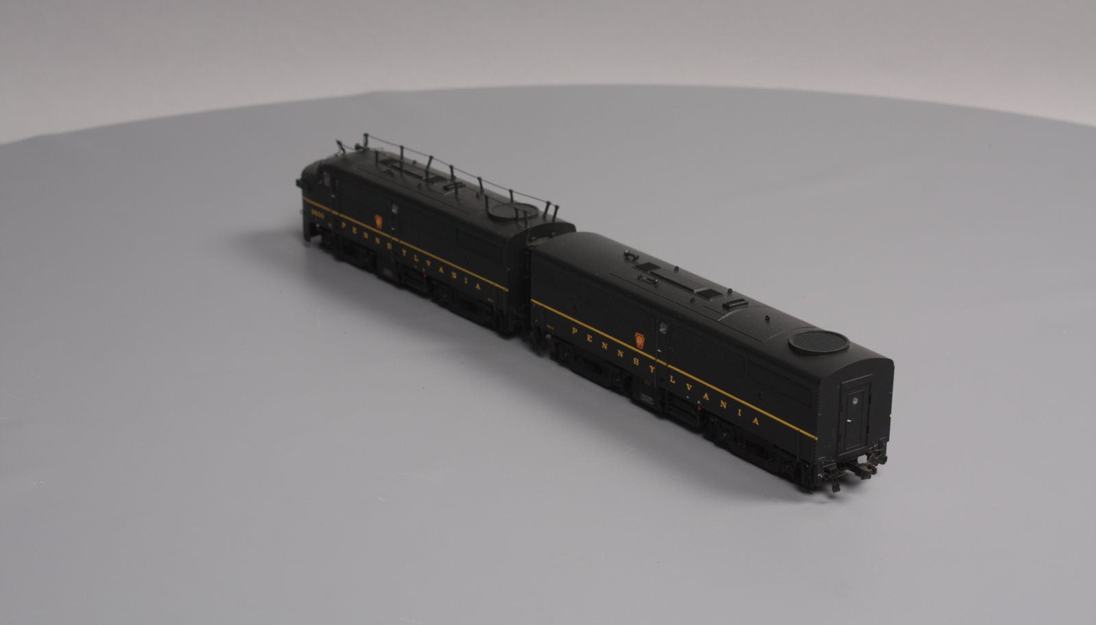 MTH 80-2092-1 HO Pennsylvania Alco FA-1 A/B Diesel Locomotive Set w/PS 3.0
