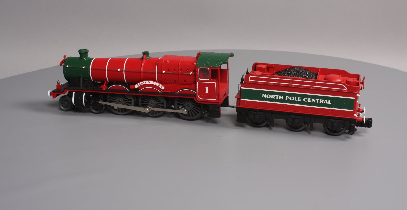 Lionel santa's best sale flyer train set