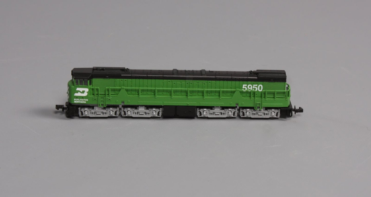Con-Cor 001-003302 N Scale Burlington Northern GE U-50 Diesel Locomotive #5950