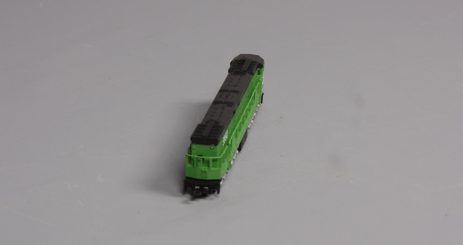Con-Cor 001-003302 N Scale Burlington Northern GE U-50 Diesel Locomotive #5950