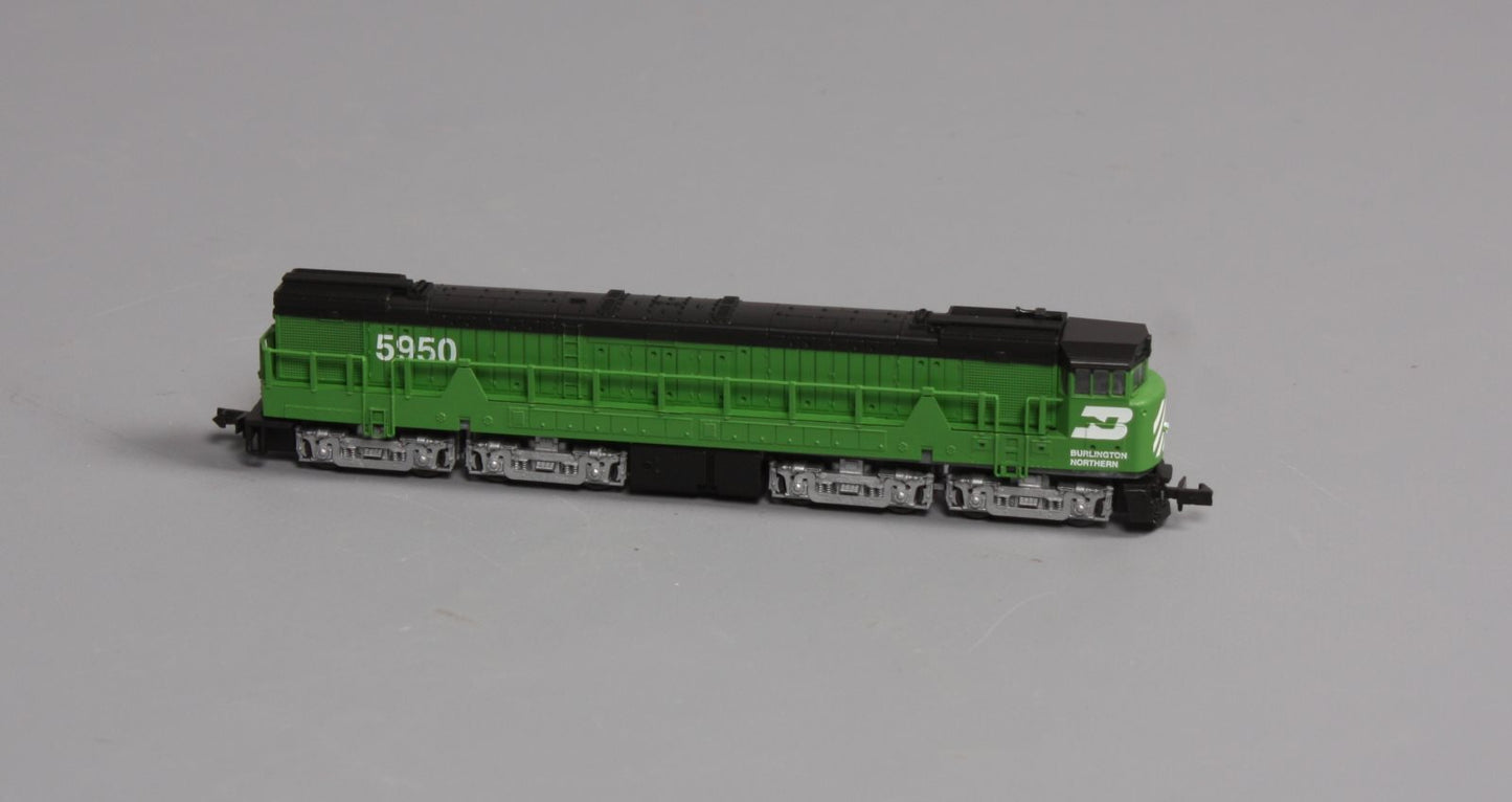 Con-Cor 001-003302 N Scale Burlington Northern GE U-50 Diesel Locomotive #5950