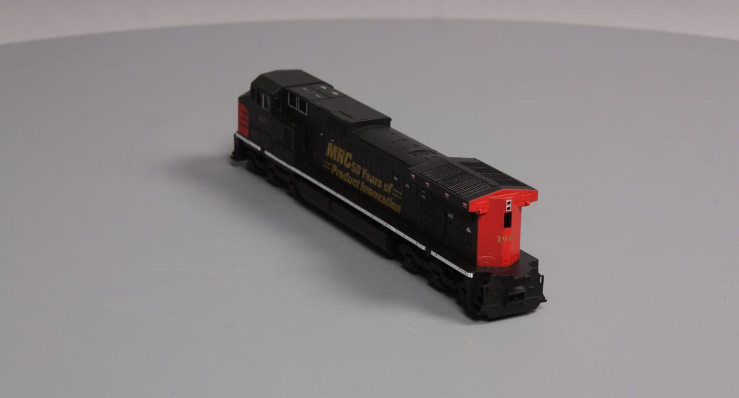 MRC AC100 HO Scale 50th Anniversary Dash 9 Diesel Locomotive #1947