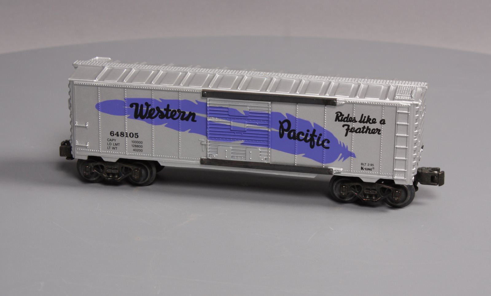 K-Line K-648105 O Gauge Western Pacific Purple Feather Boxcar