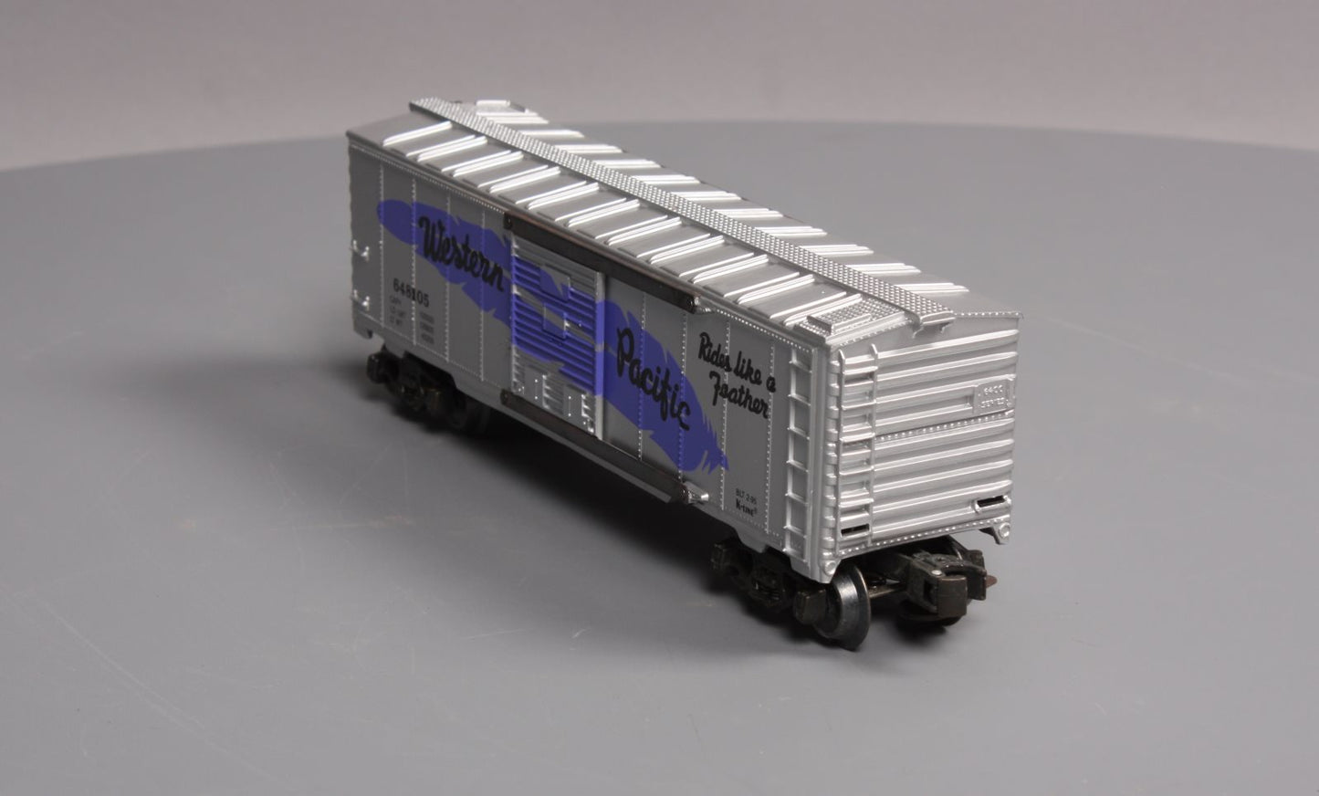 K-Line K-648105 O Gauge Western Pacific Purple Feather Boxcar
