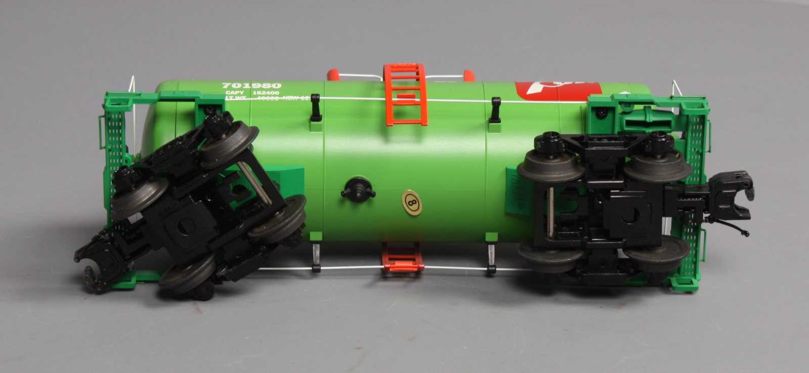 MTH 20-96181 O 7UP 8000 Gallon Tank Car #701980