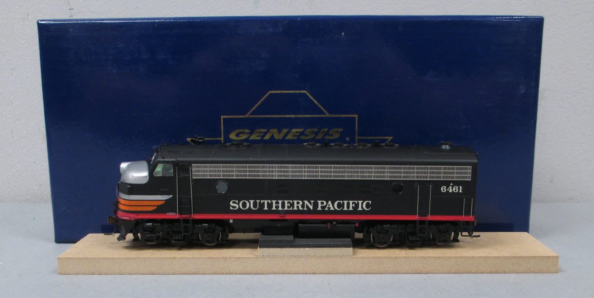 Athearn G22501 HO Southern Pacific EMD FP7A Diesel Locomotive w/Snowplow #6461