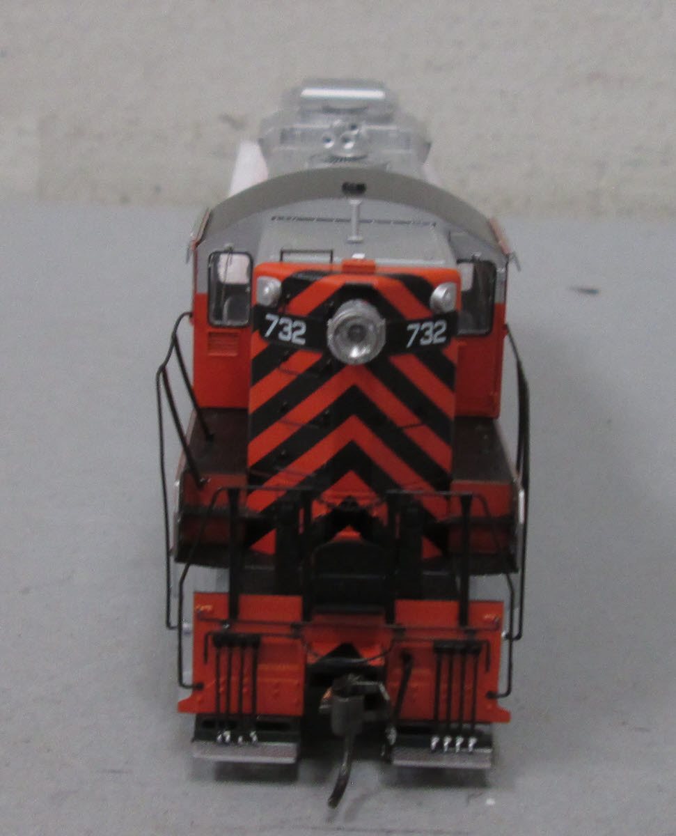 Athearn G62650 HO Western Pacific EMD GP9 Diesel Locomotive #732 w/DCC & Sound